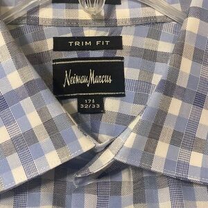 Neiman Marcusc Men's Cotton blue/ white Plaid sports shirt size 32/33 |17 1/2
